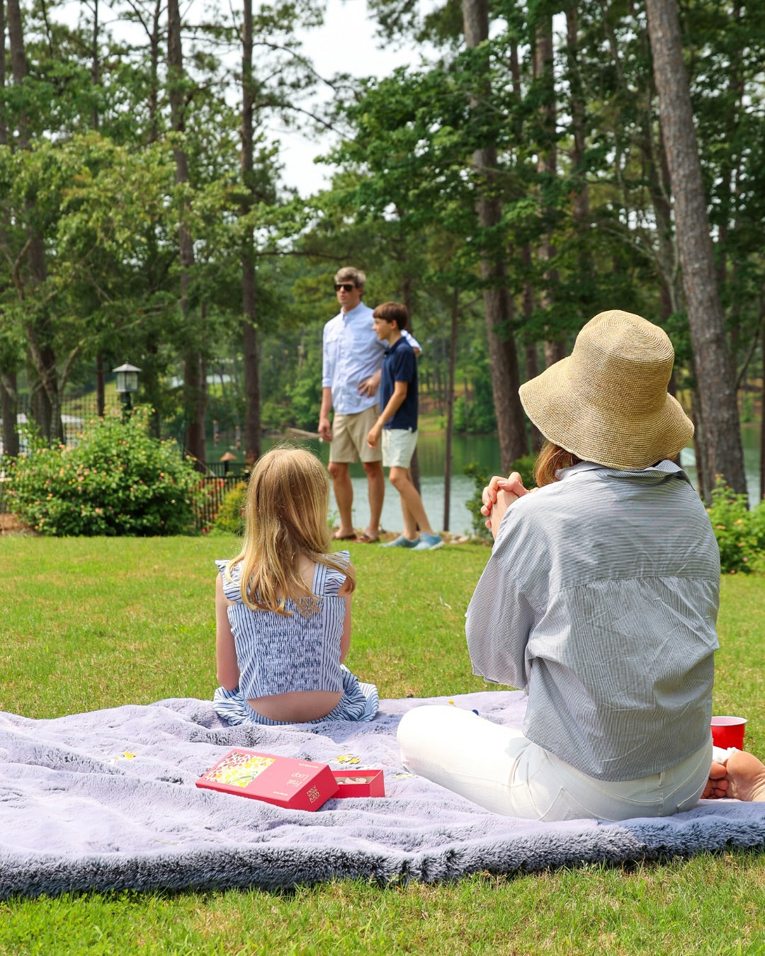 The Reserve Large Waterproof Outdoor Blanket