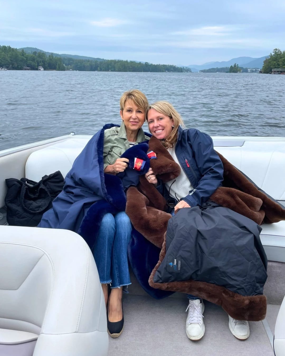 The Reserve Large Waterproof Outdoor Blanket