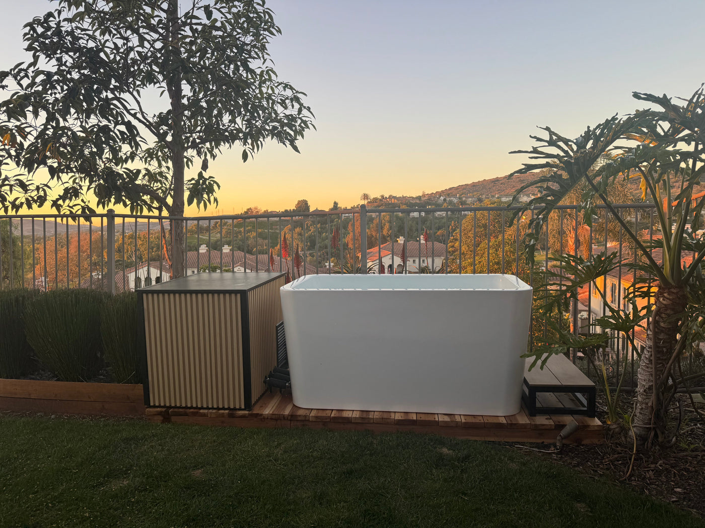 RevX X Tub Cold Plunge — LUX System
