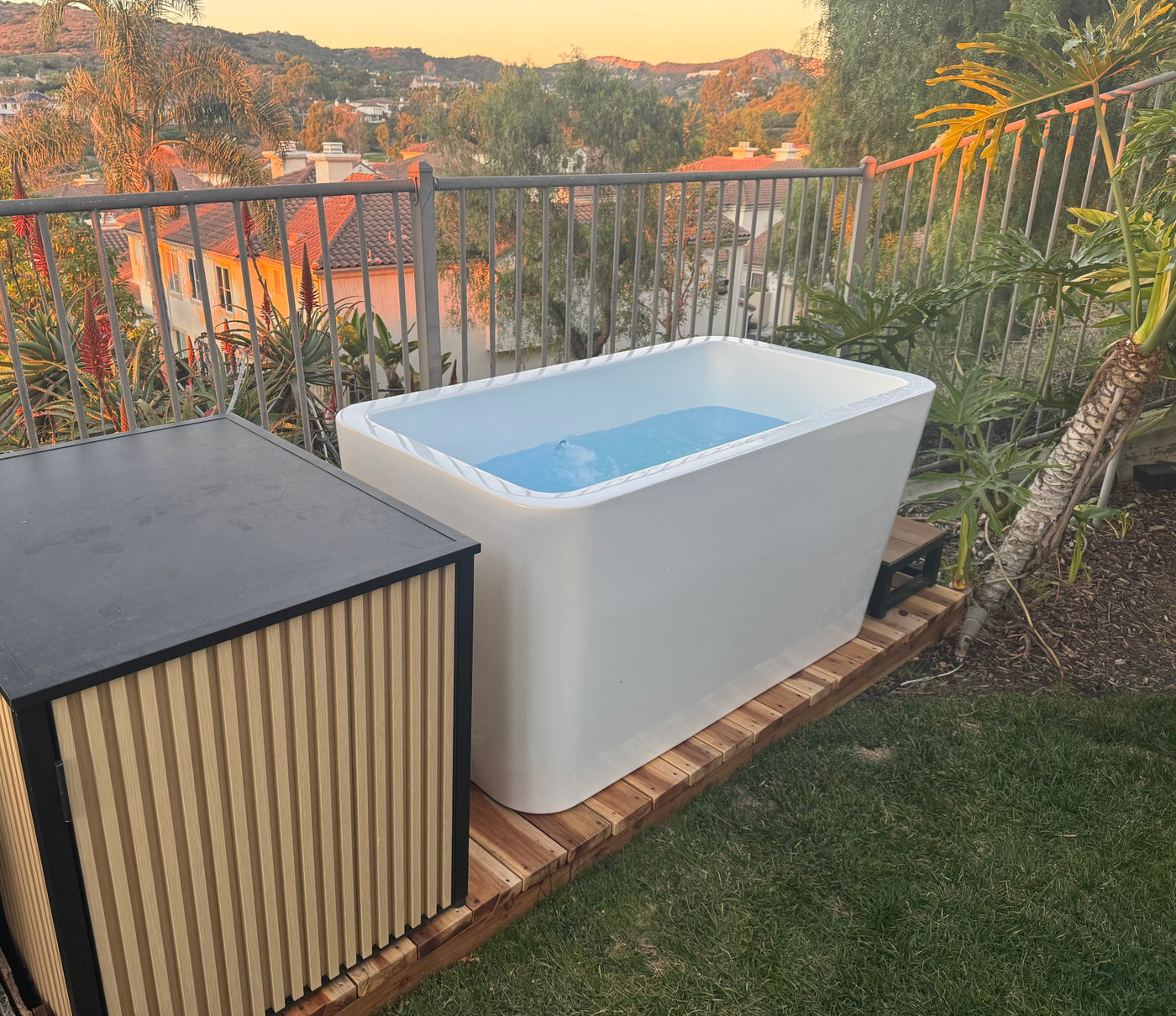 RevX X Tub Cold Plunge — LUX System